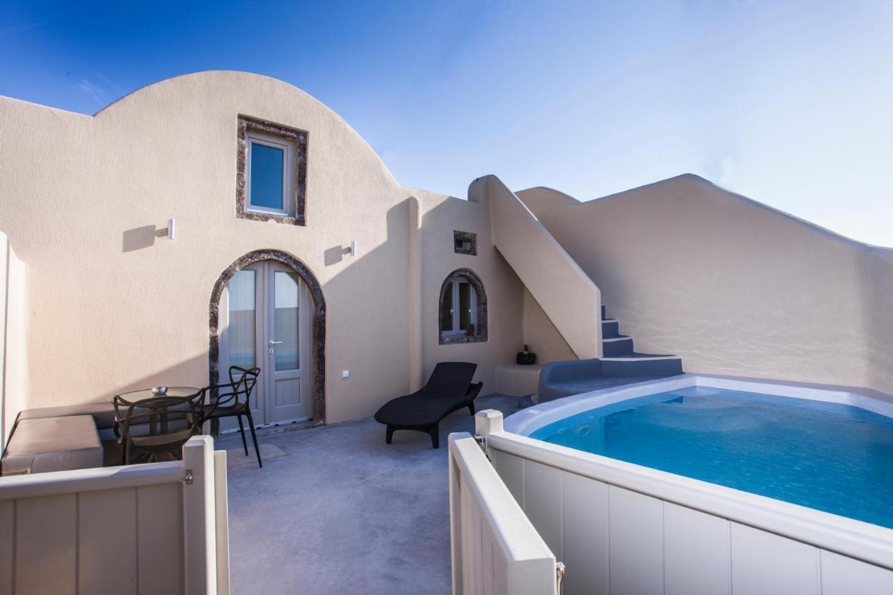 Cupola Suites Oia  Exterior photo